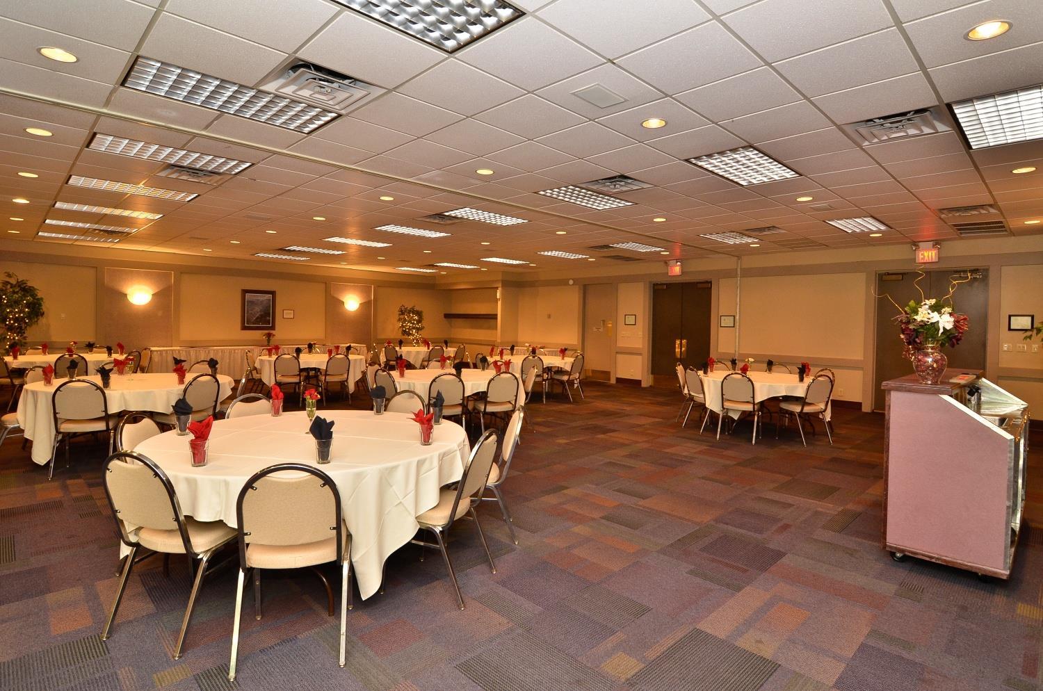 Best Western Sunridge Inn & Conference Center Baker City Facilities photo